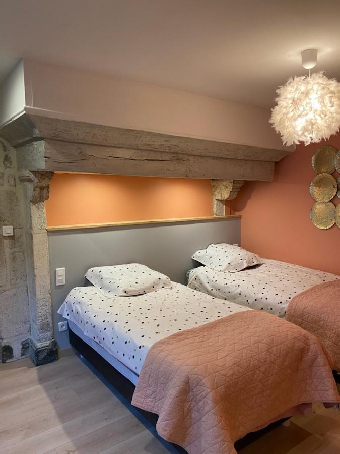Une Evidence Tendance Et Design Ornans Exterior photo
