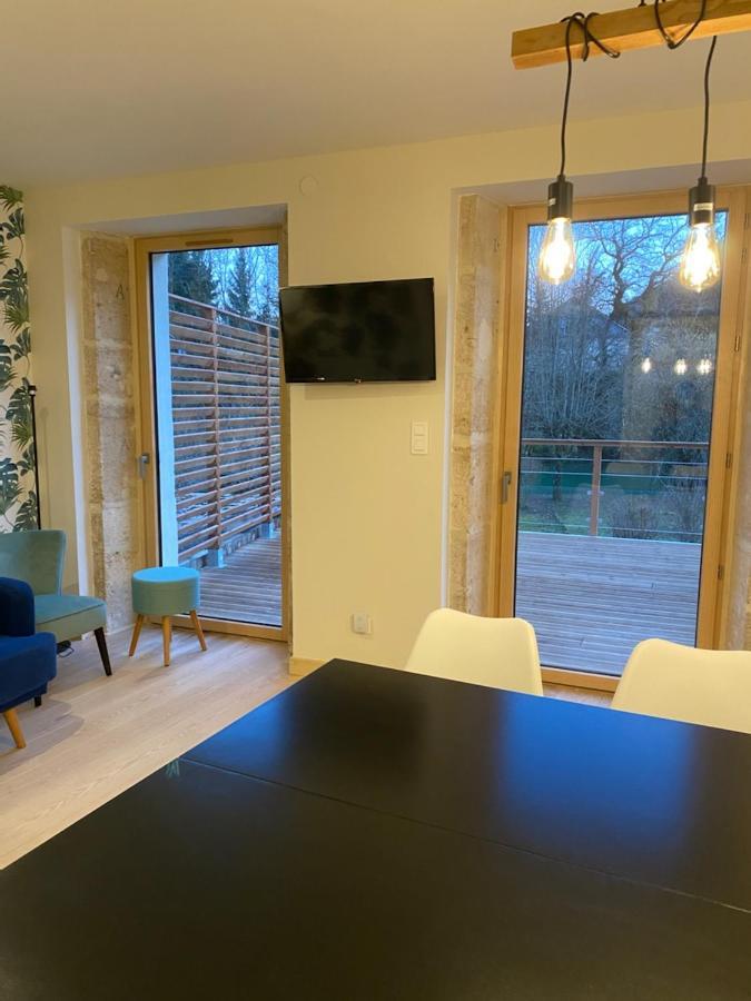 Une Evidence Tendance Et Design Ornans Exterior photo