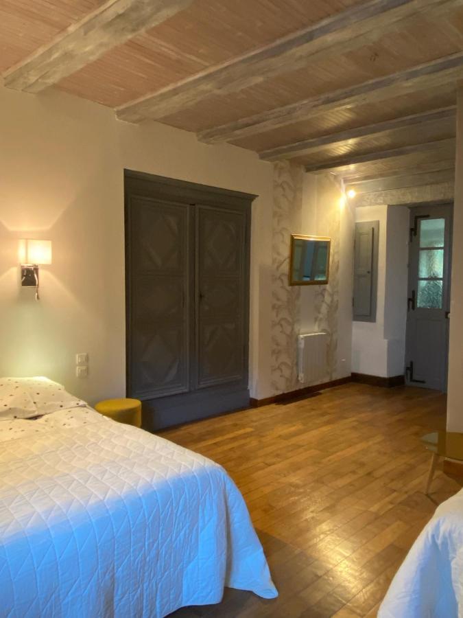 Une Evidence Tendance Et Design Ornans Exterior photo
